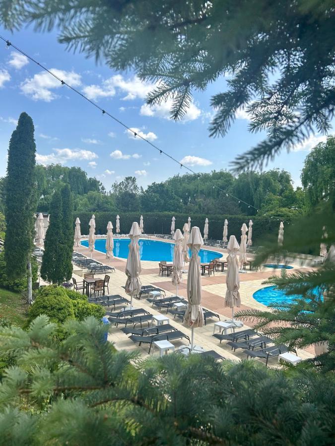 Hotel Complex Turistic Elisa Belciugatele Zewnętrze zdjęcie